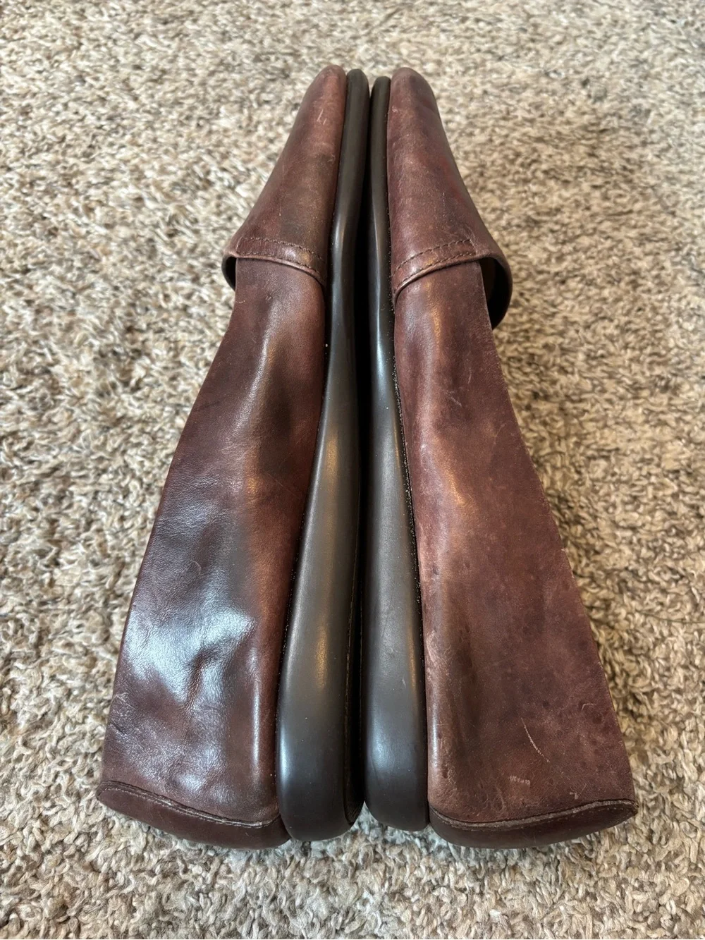 New aerosoles flats